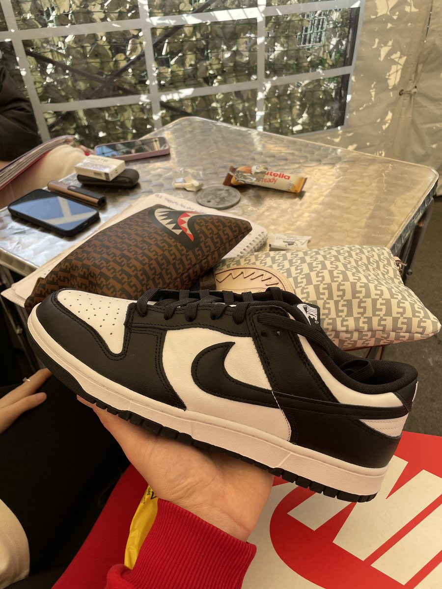 SneakersOurWorld (StylePushers) tweet media