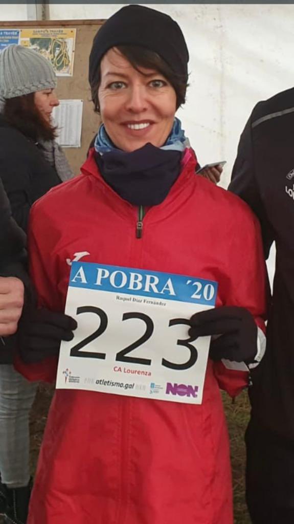 susamarting's tweet image. Esta mujer nacida en Villablino hace 47 años era abogada. Estaba especializada en laboral y formaba parte del turno de oficio de violencia de género en Ponferrada. 

Era deportista.

Era portavoz y cofundadora de Coalición por el Bierzo.

Todo eso, hasta el 27 de mayo de 2020…