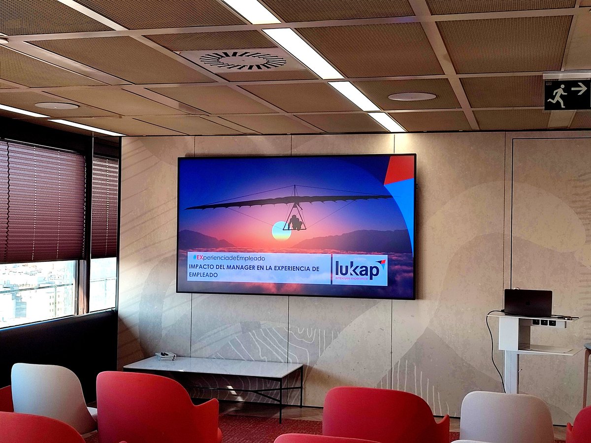 LukkapSpain's tweet photo. 🕤 Dentro de unos minutos dará comienzo el evento que hemos organizado junto a @oracle_es sobre El Impacto del Manager en la Experiencia de Empleado. 🏢👤

#Manager #Evento #ExperienciadeEmpleado #EX #EmployeeExperience https://t.co/GsfsX4kDPg