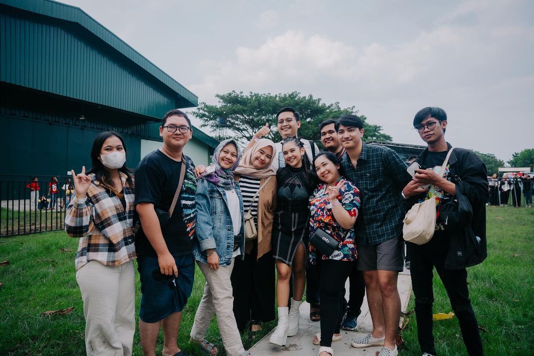 Penampilan <a href="/zivamagnolyeah/">Ziva Magnolya</a> di Corfestival Cirebon. Terimakasih seluruh Panitia yg sudah mengundang Ziva utk menghibur warga cirebon, makasih juga buat zivellas cirebon yg udah dateng nonton Ziva 💛 Sehat &amp; bahagia selalu 🤗
📸 Hendri Sentosa
#ziva #zivamagnolya #zivellasofficial