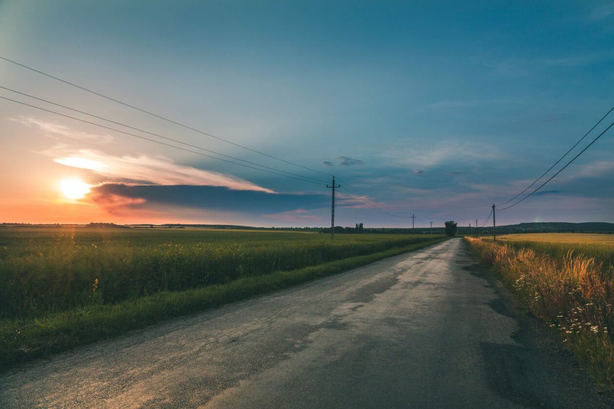 MissouriSandT's tweet image. S&amp;amp;T hopes to make it easier for cancer patients to get treatment in rural areas.❤️‍🩹 Researchers are looking at a new way to deliver radiation therapy that eliminates the need to travel. #SolvingForTomorrow 

news.mst.edu/2023/03/bringi…