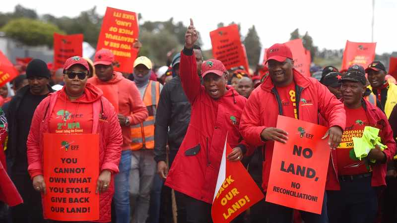 RestingUser01 tweet media