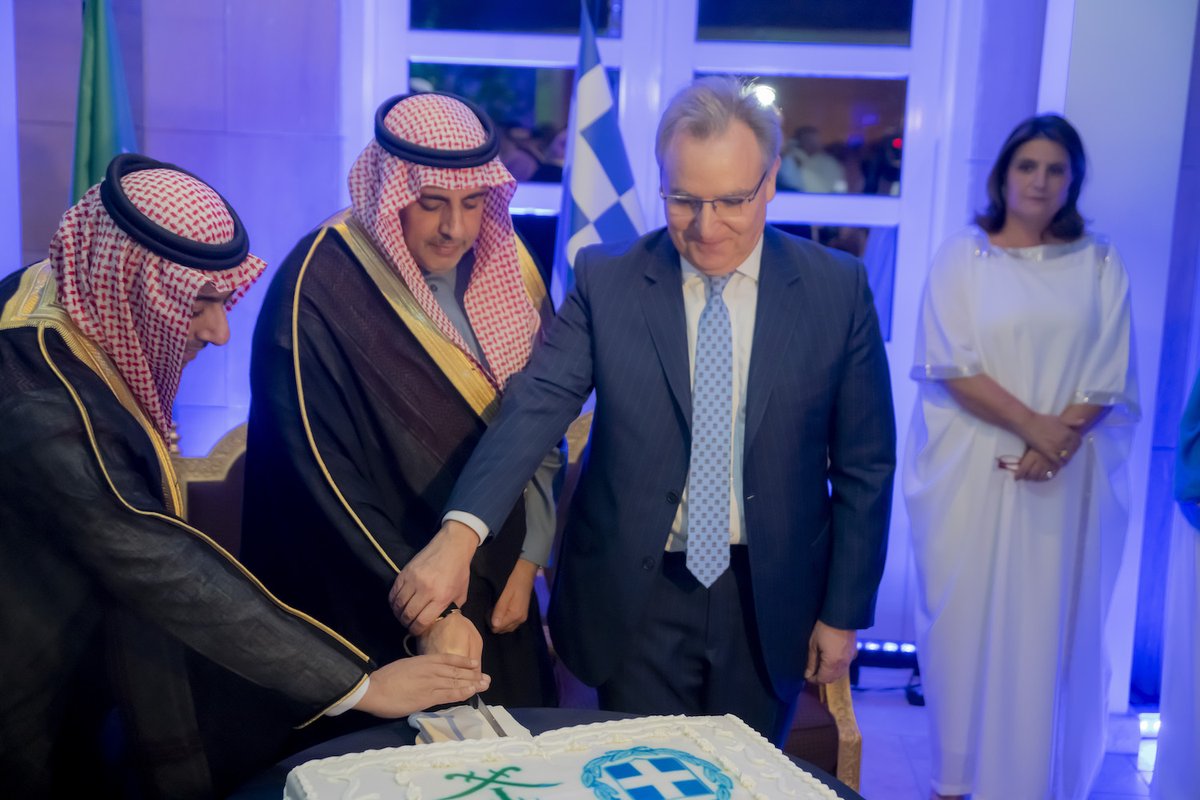 arabnews's tweet image. The ambassador of #Greece to #SaudiArabia @AlexisKonstant3, has highlighted the importance of enduring relations between the nations at the European country&apos;s national day celebration @GreeceinKSA arab.news/ydgv2