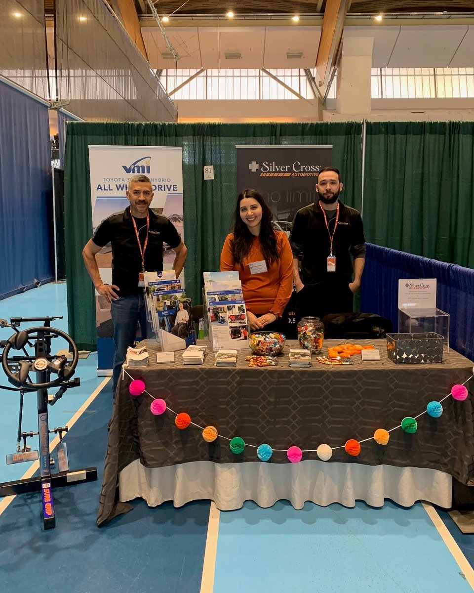 SilverCrossAuto's tweet image. Did you chat with our Silver Cross Maple Ridge team at @RehabExpoYVR last week? They talked with clinicians about how Silver Cross Auto has tools to help their clients travel safely. Missed out? Call 1.877.215.7609 to discuss your clients' accessible vehicle needs!