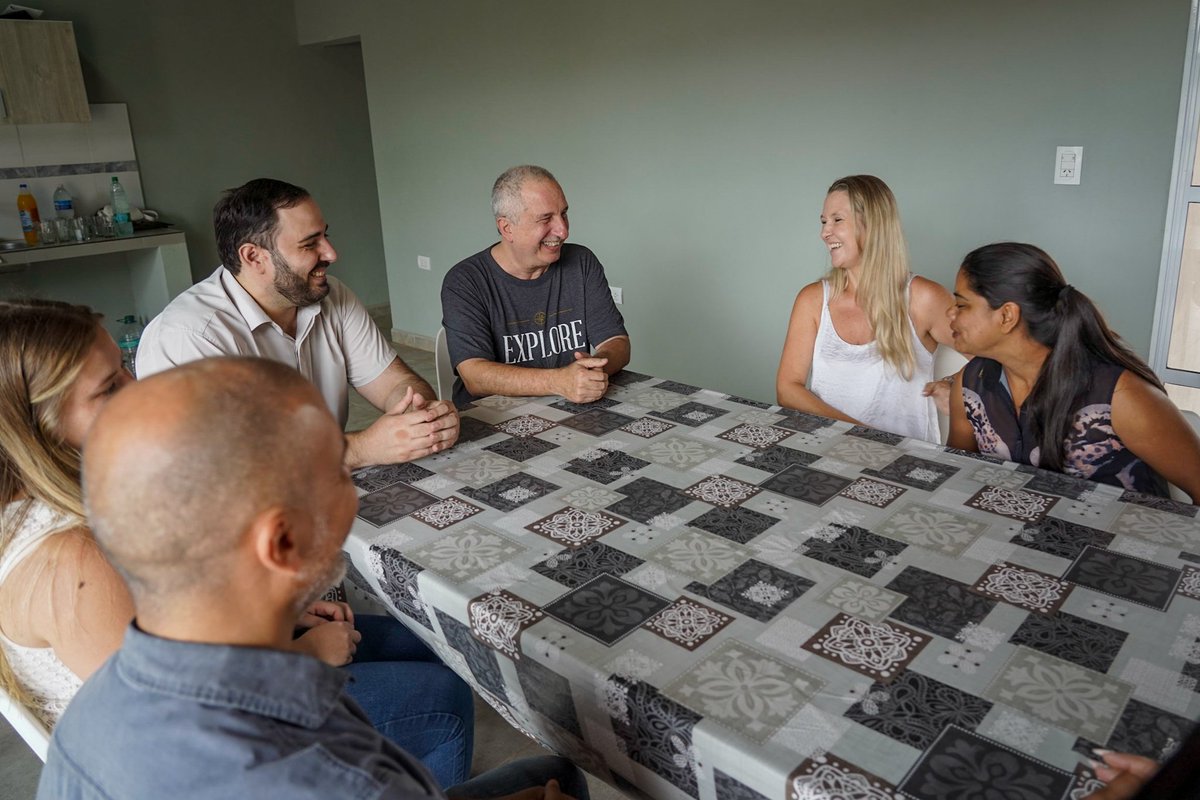 También compartimos una interesante charla con su equipo de trabajo, gente emprendedora y valiente con muchas ideas para la ciudad. ¡Gracias, querido Matías, por la presentación y felicitaciones por poner el acento en el deporte, importantísimo para conservar el tejido social! 👏🏻