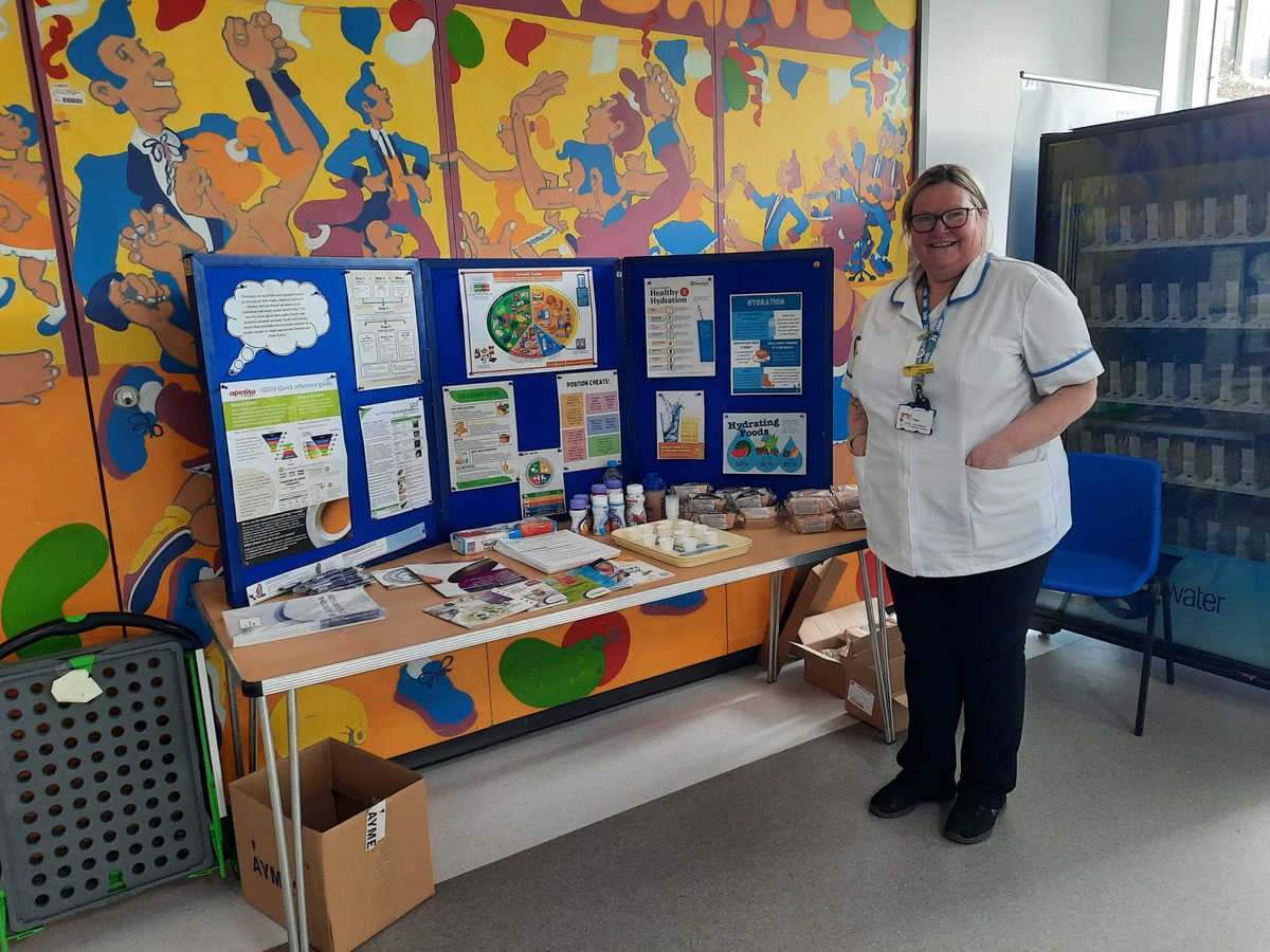 Come and see Fiona, one of our Dietetic Assistants at wansbeck @NorthumbriaNHS for #NHW2023. If you are quick you might get a free cake!