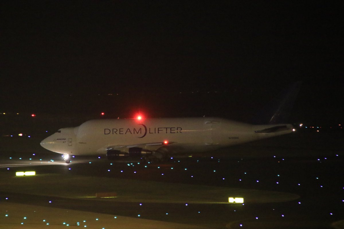 fly_os787's tweet photo. 2023.03.15
SDA Cargo B737-800BCF B-5111
Boeing B747-400LCF N780BA
#セントレア #ドリームリフター #B747LCF #SDACargo #山東航空 #B737 #B738 #B738BCF https://t.co/MuEOrNYukF