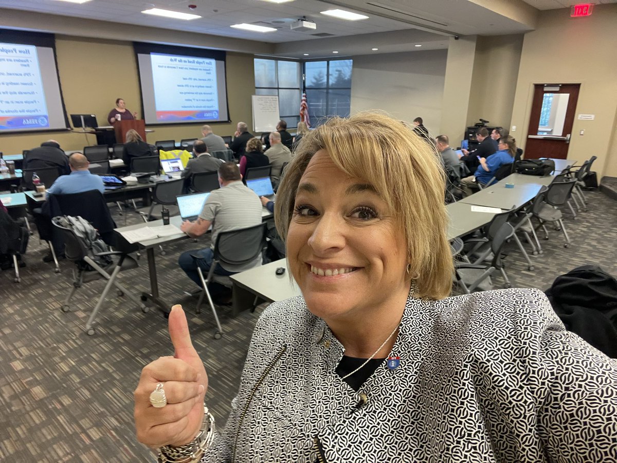 Melissa_Evans91's tweet photo. It is Day TWO of teaching with @sextonjn of the L105 Public Information Basics #PIO being offered by @MoSEMA_ and @FEMA_EMI! We are excited to focus on interviewing skills, media panels, and crisis communication! https://t.co/EiE77543b7