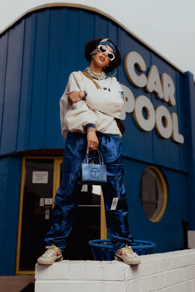 20VSNPhoto's tweet photo. The Car Pool ain’t the only thing dripping. https://t.co/VnVZ31LTg6
