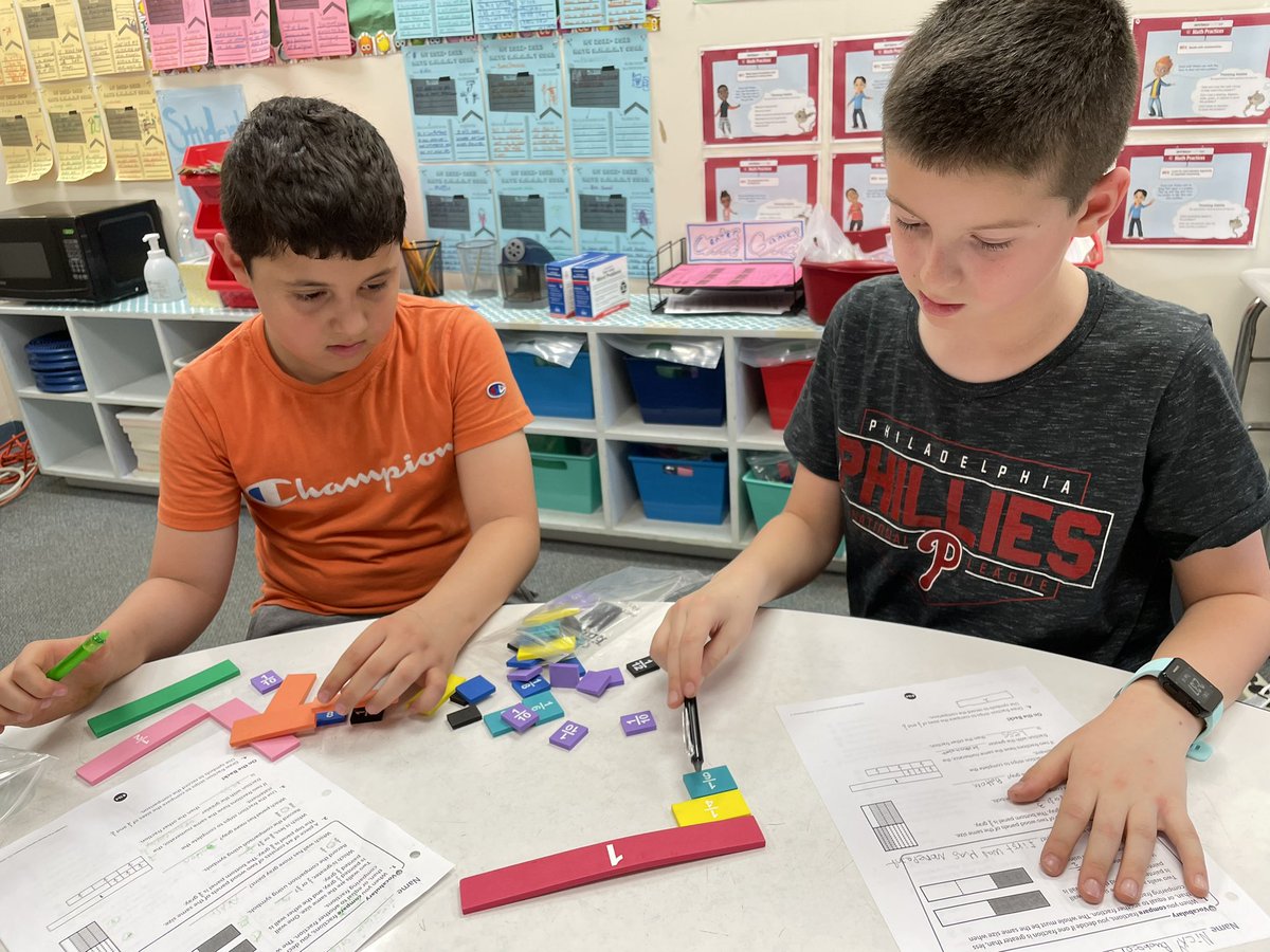 mecometz's tweet photo. Third grade mathematicians exploring the concept of fraction equivalence, practicing how to model fractions as another method to compare them! @SpringfieldSD https://t.co/5PcvocrpV8