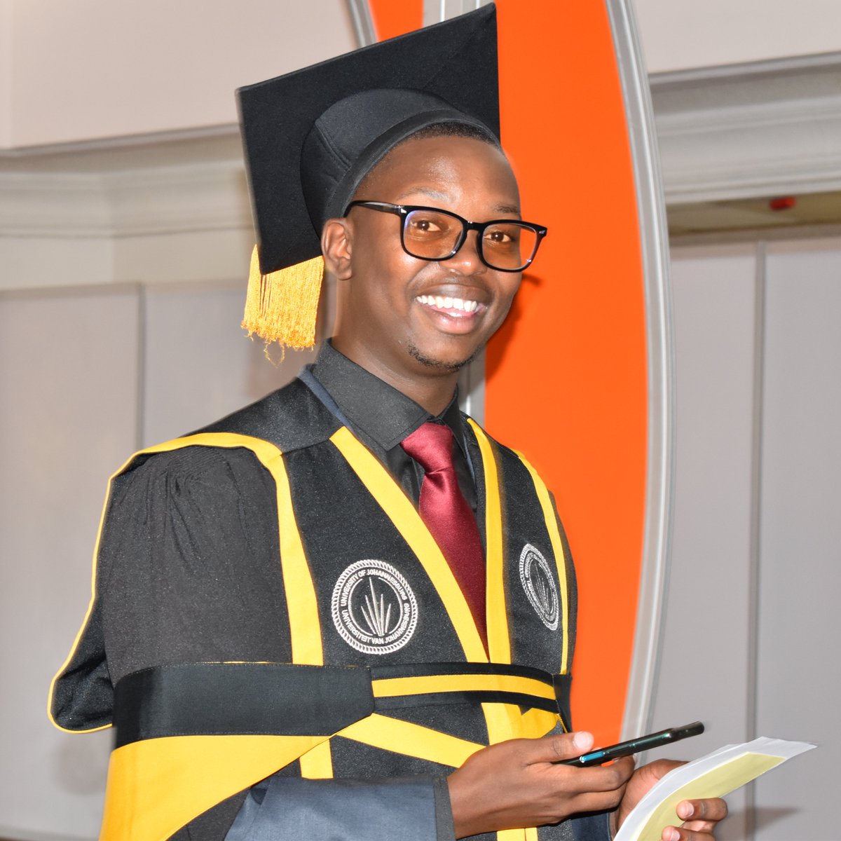 Graduation Season!!

📍APK 
🎓Masters  

#graduation #scienceuj #graduated #capandgown #graduationpictures #uj #sciencegraduate #Mastersofscience #MScscientists