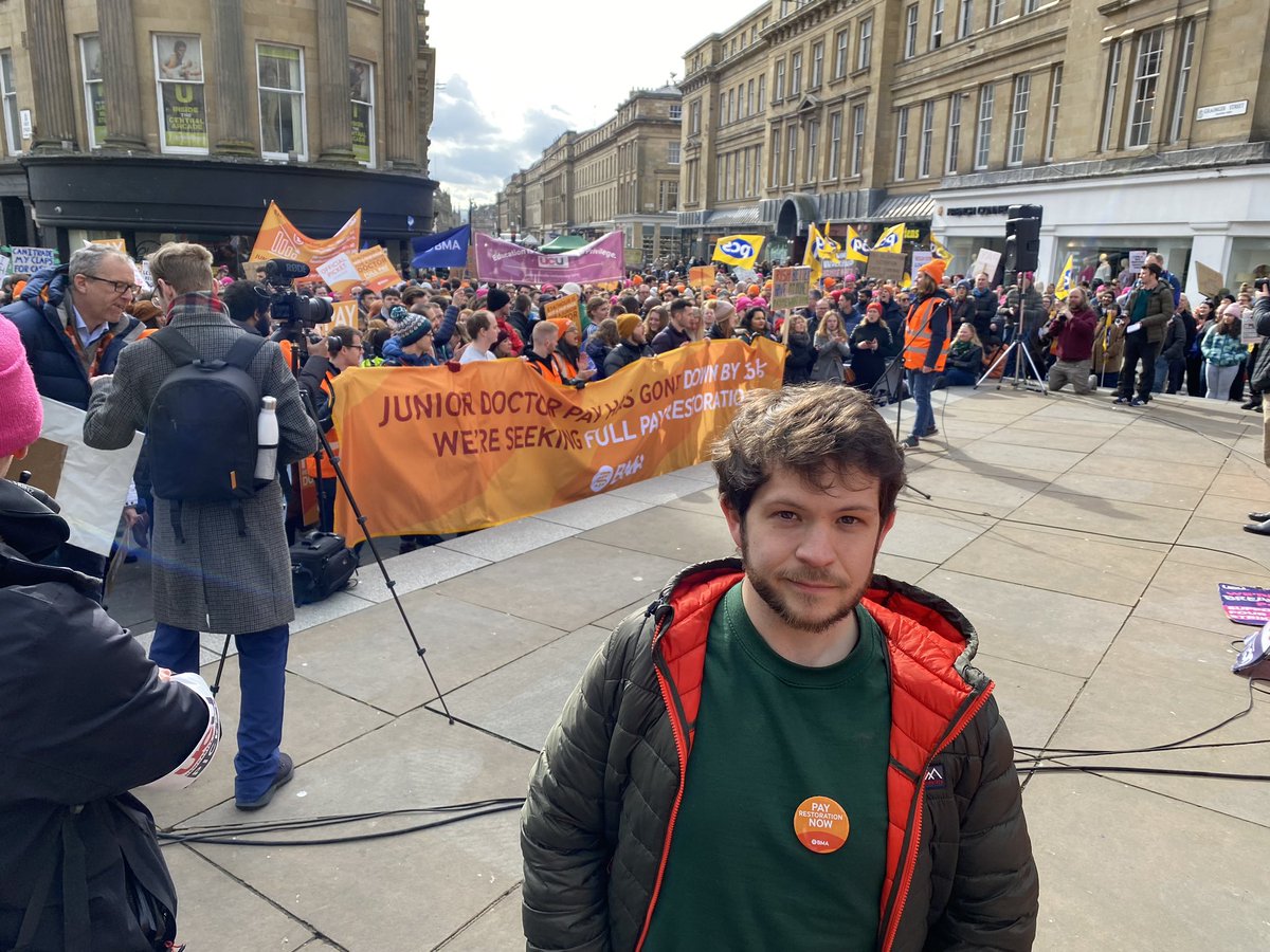BMA Scotland (@bmascotland) on Twitter photo 📣 “The message couldn’t be clearer we are with you, we support you, and as it stands it won’t be long till we follow you onto the picket lines”
<a href="/ChrisSmith2211/">Chris Smith</a> at today’s rally in Newcastle - standing in solidarity with 🏴 colleagues 💪 📣 “The message couldn’t be clearer we are with you, we support you, and as it stands it won’t be long till we follow you onto the picket lines”
<a href="/ChrisSmith2211/">Chris Smith</a> at today’s rally in Newcastle - standing in solidarity with 🏴 colleagues 💪