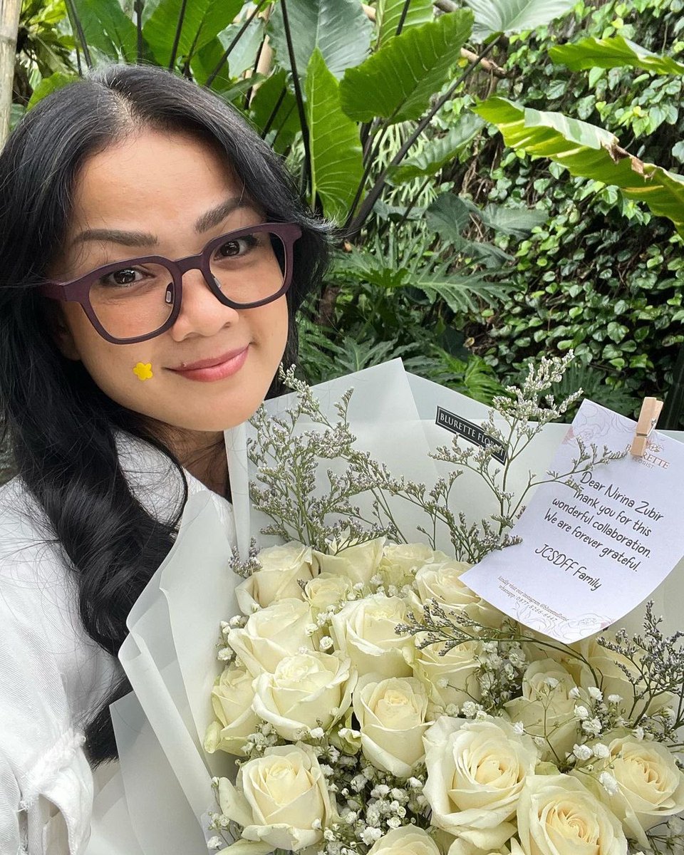 FilmIndoSource's tweet photo. The production has wrapped on Yandy Laurens’ ‘JATUH CINTA SEPERTI DI FILM-FILM’. The movie is set to premiere at the fourth quarter of this year. https://t.co/K2j7K4o3OA