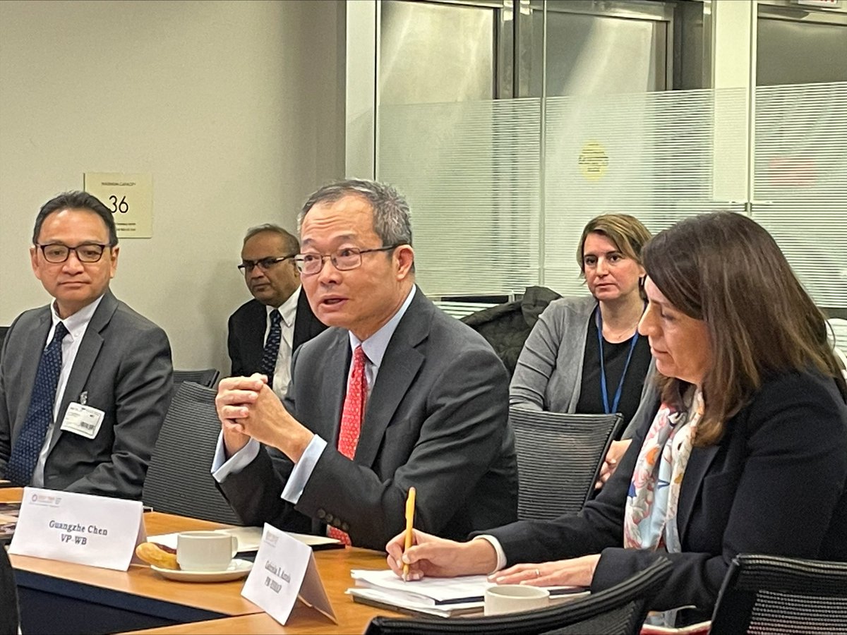 GuangzheChen's tweet image. Today, @WorldBank #ESMAP launched a new important report on unlocking #CleanCooking pathways. Great pleasure speaking at the launch event, alongside distinguished speakers from  @UNDESA, @NorwayMFA, @EnergyMinK, @CommissionGhana, @DutchMFA, @WHO, @SEforALLorg &amp;amp; @cleancooking. [1]