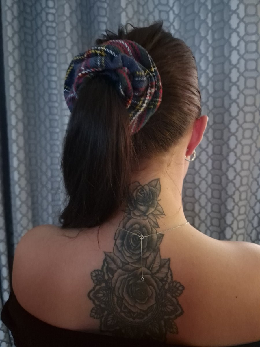 FayeElizabethUK's tweet photo. Excited to share the latest addition to my #etsy shop: Large Handmade Tartan Scrunchie https://t.co/JYi07GU3SO #hairaccessories #handmadegifts #giftsforher #scrunchies #hairscrunchies #hairties #hairbobbles #handmadeaccessories #mothersday https://t.co/LCJz1AWDAF