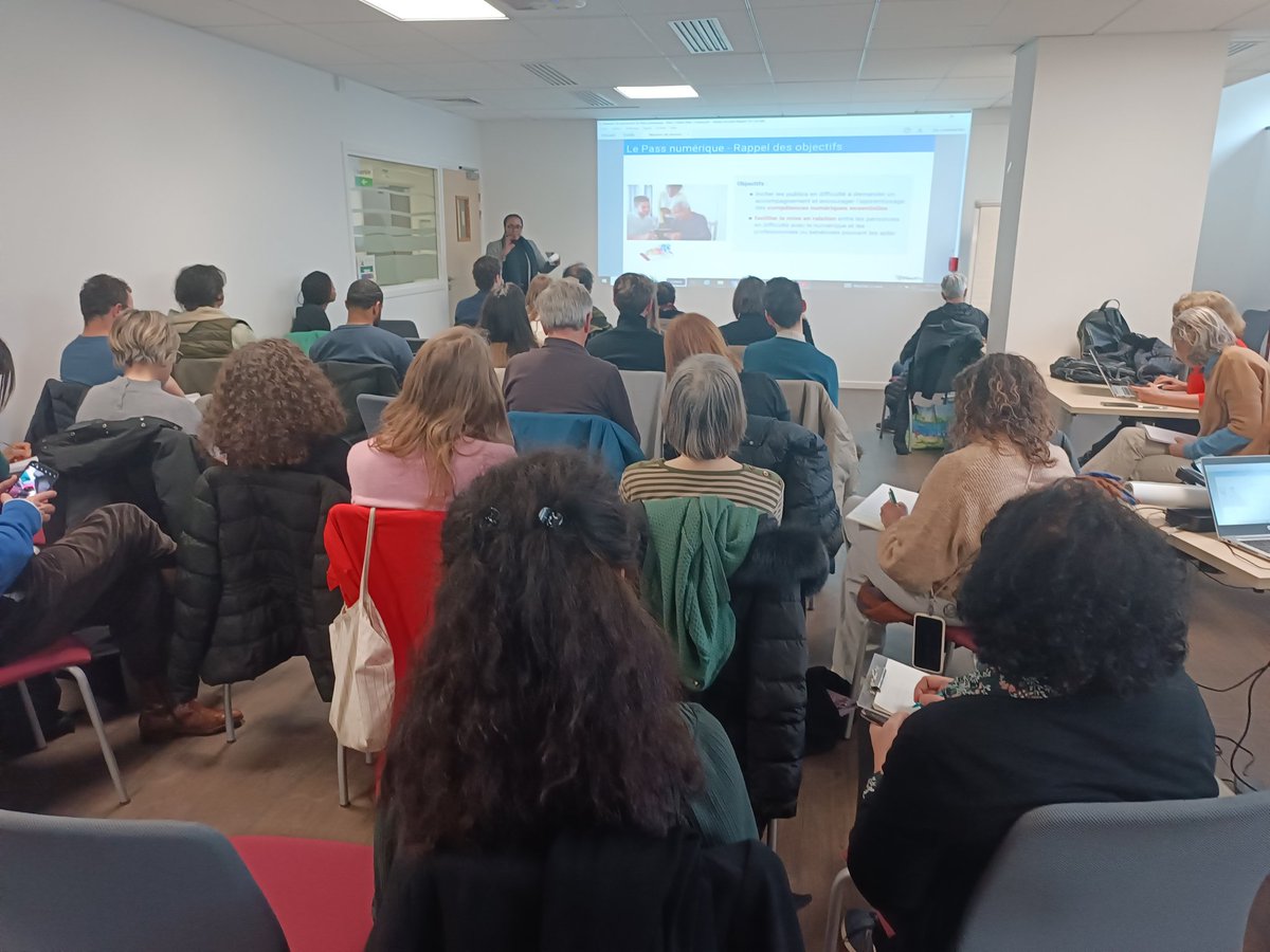 Hub Francil'in (@francil_in_hub) on Twitter photo Salle comble pour le lancement de la vague 2 du #PassNumérique dans le #Paris13 et #Paris15 financé par <a href="/GrandParisMGP/">Métropole du Grand Paris</a> et <a href="/ANCTerritoires/">Agence nationale de la cohésion des territoires</a> dont nous coordonnons le déploiement en <a href="/iledefrance/">Région Île-de-France</a> Salle comble pour le lancement de la vague 2 du #PassNumérique dans le #Paris13 et #Paris15 financé par <a href="/GrandParisMGP/">Métropole du Grand Paris</a> et <a href="/ANCTerritoires/">Agence nationale de la cohésion des territoires</a> dont nous coordonnons le déploiement en <a href="/iledefrance/">Région Île-de-France</a>