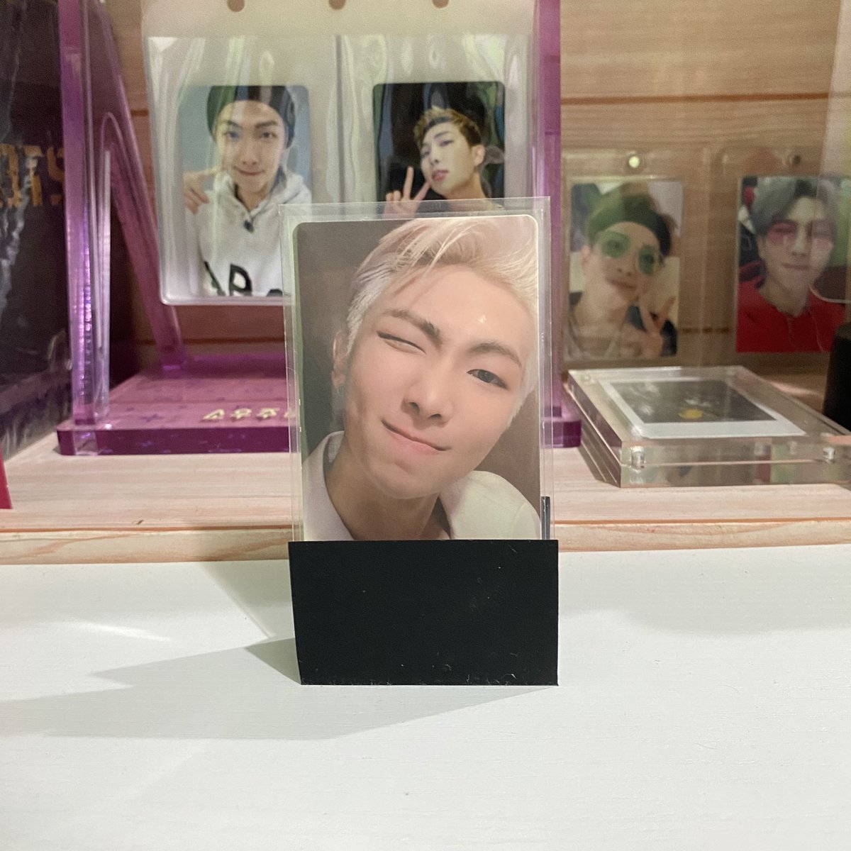 _snyndrnksells's tweet photo. WTS LFB PH | Please Help RT!
Quitting Sale 🥹

Wink Namjoon Album PCs
LY Her L - 280
Persona v2 - 280
Persona v4 - 280

♡ set taker - 750
♡ Onhand
♡ Ready to ship
♡ Loc: Taguig, Metro Manila

🏷 official bts rm joonie joon version love yourself map of the soul mots https://t.co/b5HNzxqZoZ