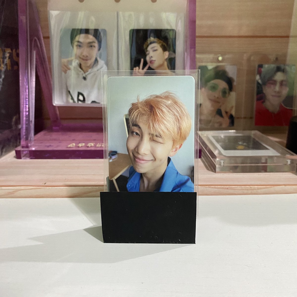 _snyndrnksells's tweet photo. WTS LFB PH | Please Help RT!
Quitting Sale 🥹

Wink Namjoon Album PCs
LY Her L - 280
Persona v2 - 280
Persona v4 - 280

♡ set taker - 750
♡ Onhand
♡ Ready to ship
♡ Loc: Taguig, Metro Manila

🏷 official bts rm joonie joon version love yourself map of the soul mots https://t.co/b5HNzxqZoZ