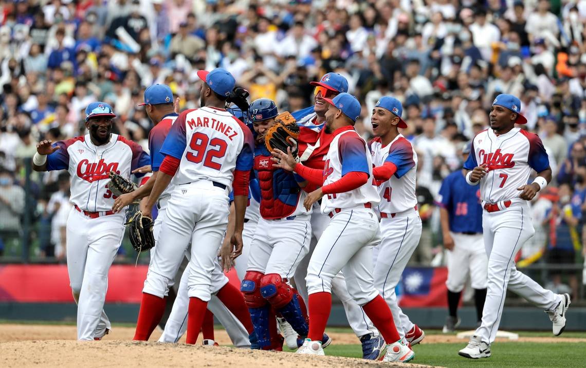DPJVClara's tweet photo. Cuba rumbo a semifinales. Si se Puede!!!
#TeamAsere https://t.co/YCbuZgO0Uy
