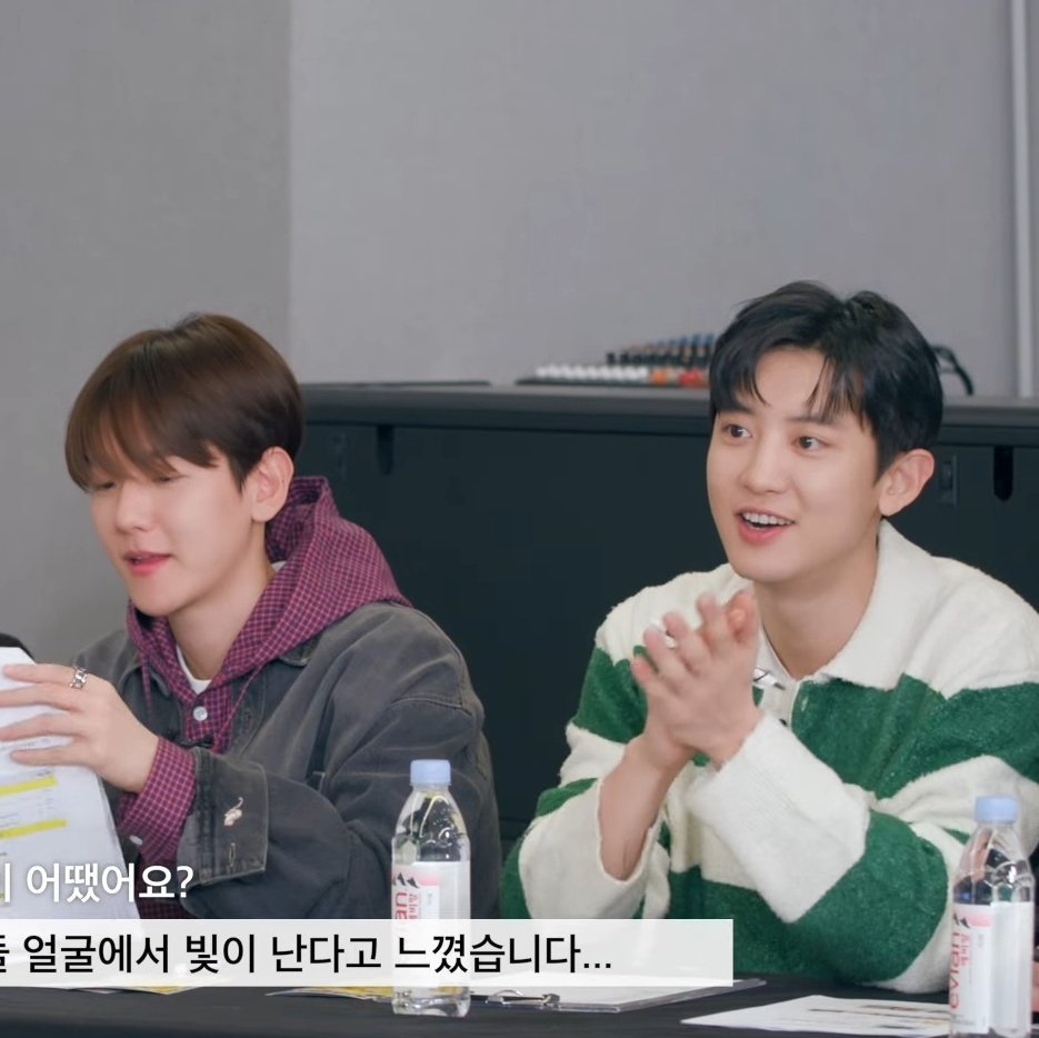_chxba's tweet photo. 학생회 면접 보는 유명한 그 CC 찬백 선배님들 그 자체. https://t.co/I2rf4tiwcp