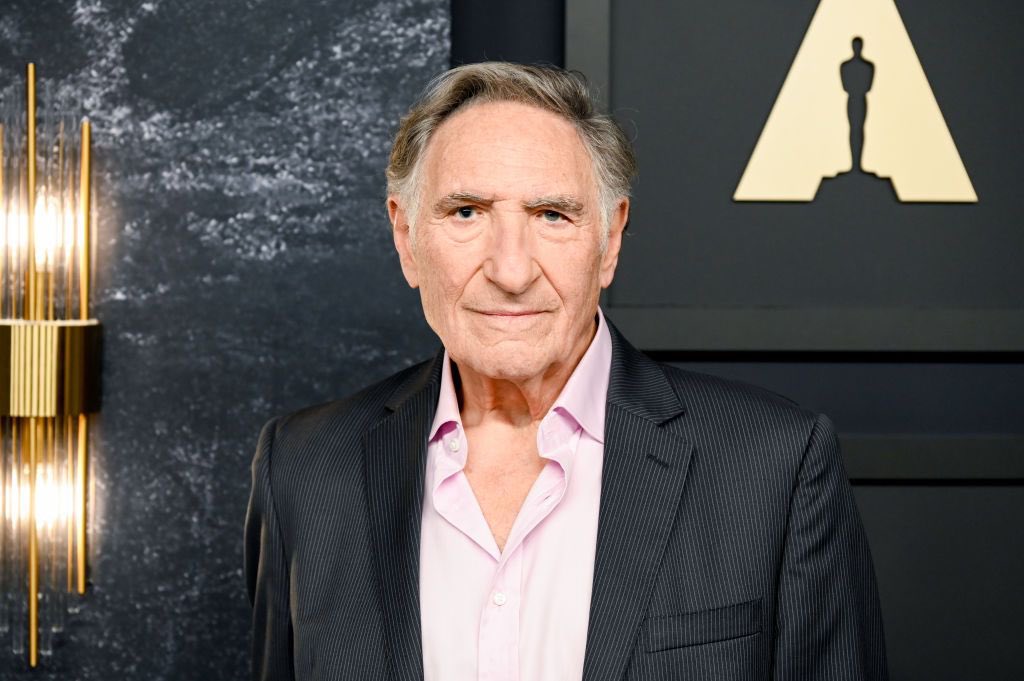 Happy 88th birthday to the twice-Oscar-nominated Judd Hirsch! 