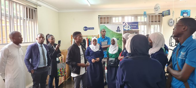 recho_lakot's tweet photo. Sharing knowledge with the young ones is a motivation for why @SumicGroup is here for
#SumicGroup
#FutureOfWork https://t.co/JZP8vOOQWN