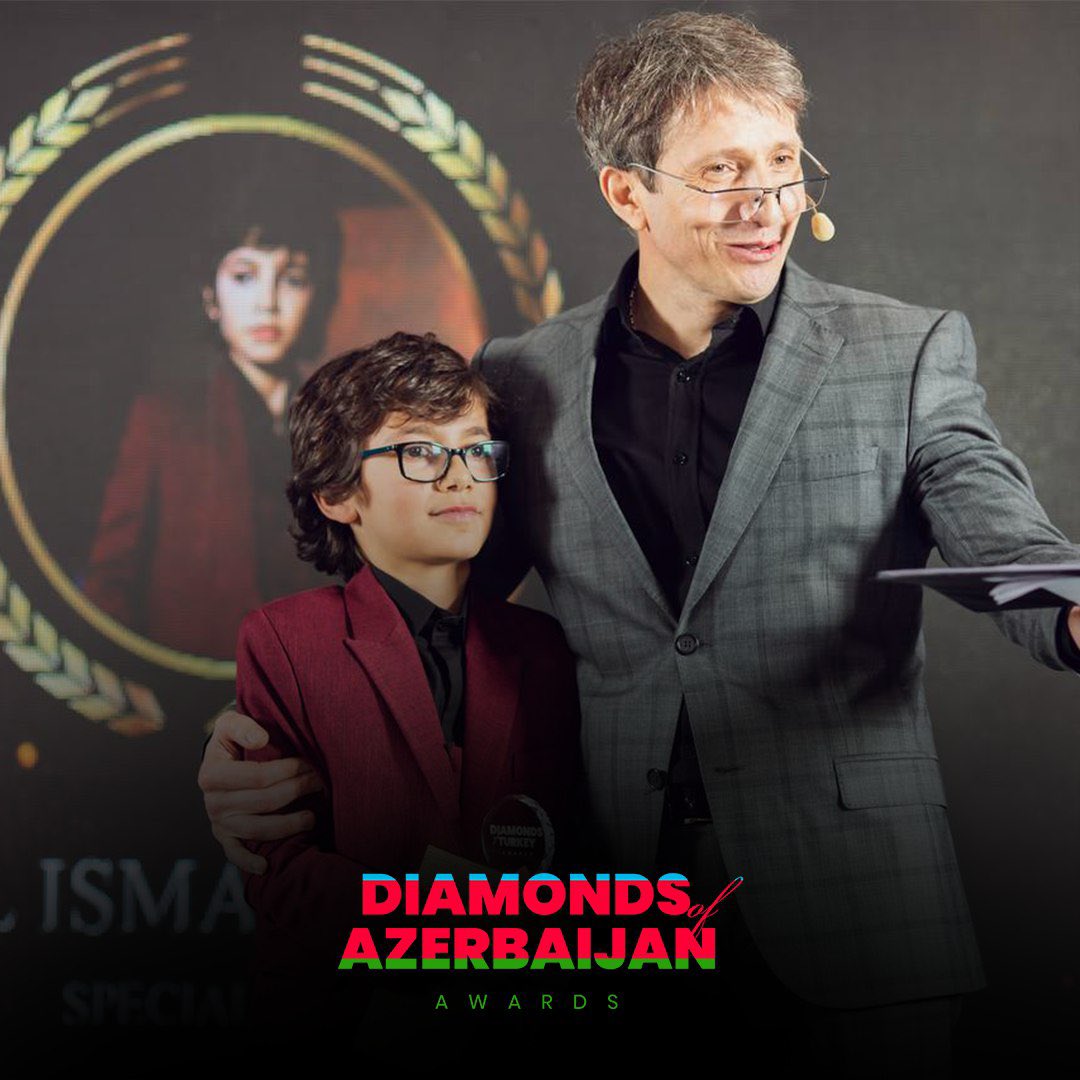 desorg_'s tweet photo. Diamonds Of Azerbaijan Awards 3 🇹🇷🇦🇿

• Fotoğraf Arşivi https://t.co/VtBqlZVjDb