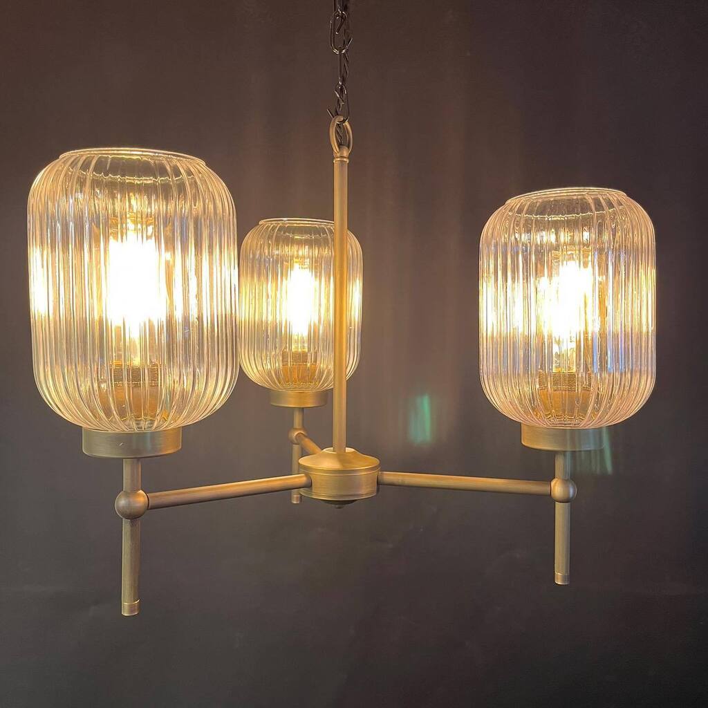 IlluminLighting's tweet photo. An alternative version of the 3 light pendant, posted recently. Antique brass body, paired with clear ribbed glass shades casting indirect warm white glow from 3 LED pear filament lamps 💡💡💡

#alternative #pendant #ceiling #light #fitting #custom #bes… https://t.co/iE6dxvVGDQ https://t.co/JY3HVknCvf