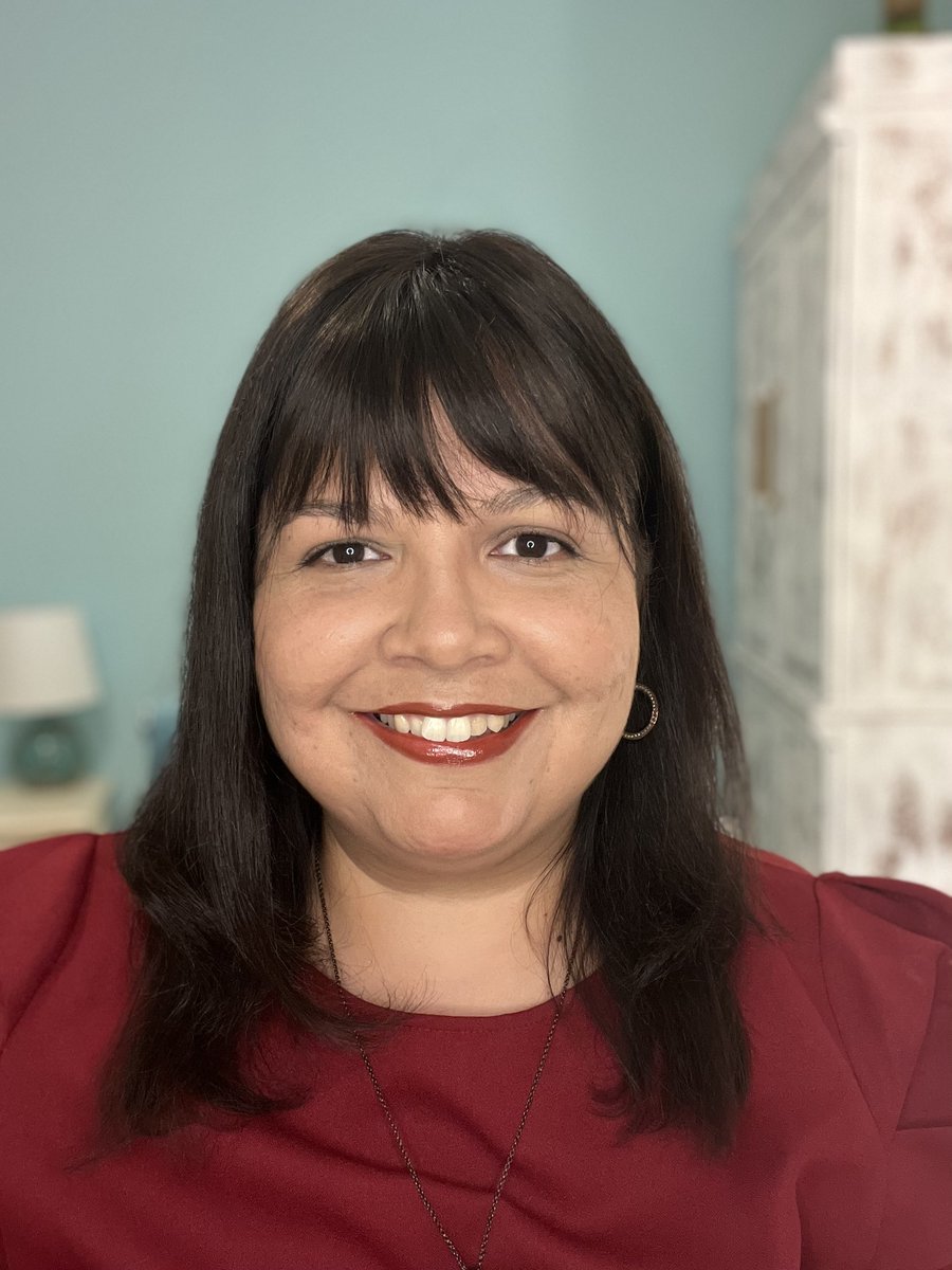 UniwigsC's tweet image. 5&quot;X2.75&quot; AMELIA | FULL MONO REMY HUMAN HAIR TOPPER WITH BANGS
✨Lightweight ✨Ready-to-wear
bit.ly/3ZPbnO4
#uniwigs #hairtoppers #thinhairsolutions #hairstyles #hairloss #hairlosssolutions #alopecia #thinhair #thinhairstyles