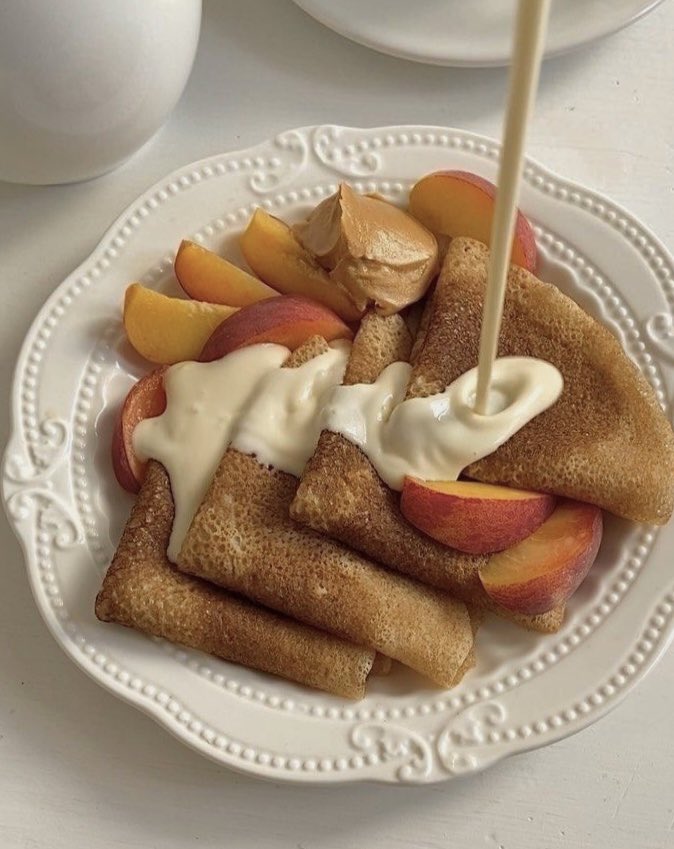 malusokay's tweet photo. In the mood for crêpes 💭 https://t.co/zbVPmXw6Tn