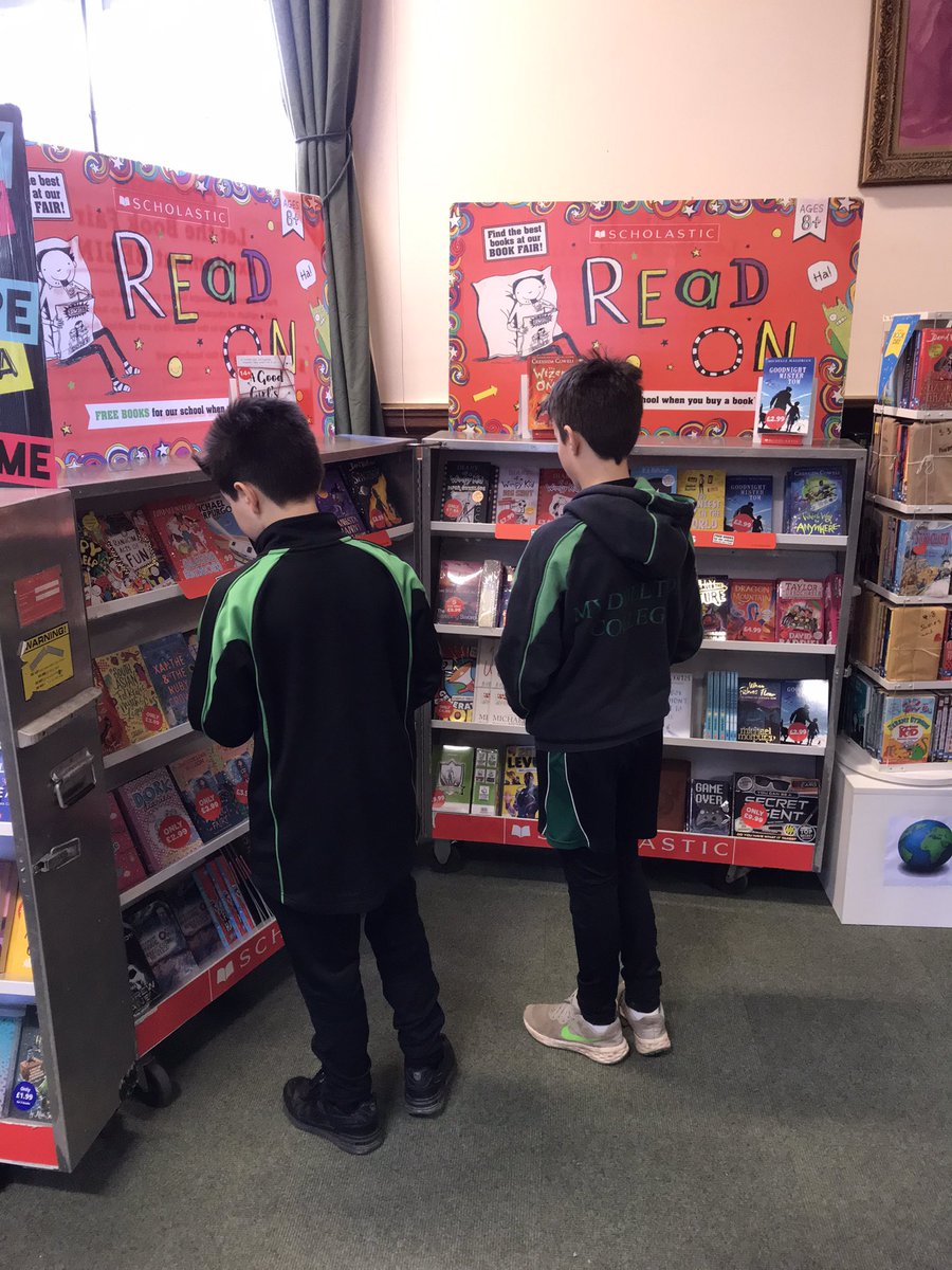 Myddelton_Prep's tweet photo. Upper Prep have enjoyed exploring our @scholasticuk book fair this morning. We are spoilt for choice with so many exciting titles to choose from! #welovereading #readingforpleasure #preparatoryschool #Upperprep @RenLearnUK @MyddeltonColl https://t.co/Y5a8lF5eXM