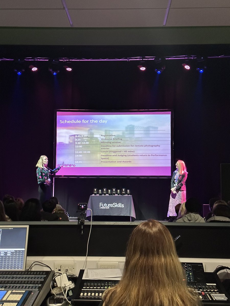 FSkillsCreative's tweet image. Kicking off GM Skills today with colleges across Manchester! #GMSkills23