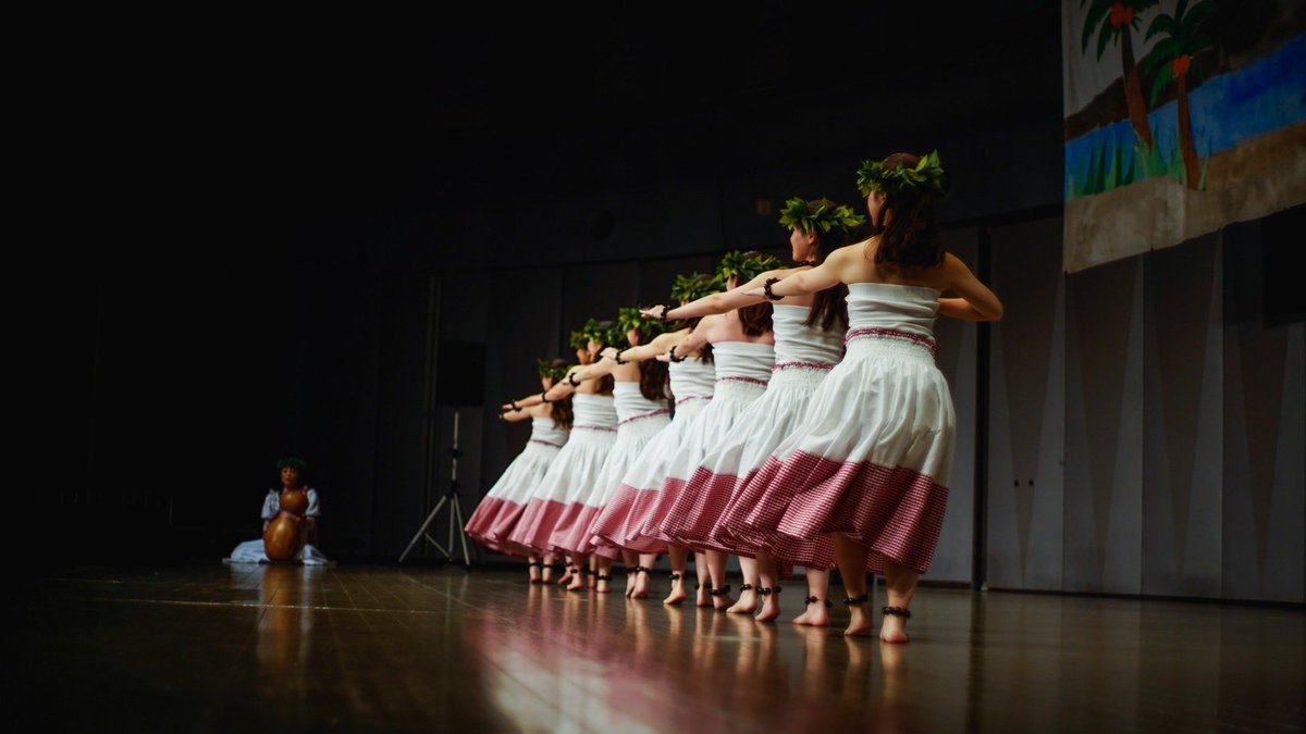 kukui_hula's tweet photo. 🌺2023新歓
アロハ！関西学院大学フラサークルKukuiです🥰
今回は衣装について紹介します🌺

イベントや大会に挑戦する機会が多いほど、いろんな衣装を着る機会があります👗💕
#春から関学
#春から武庫女
#春から松蔭
#春から新女
#春から甲南 https://t.co/ZiVb6aBszY