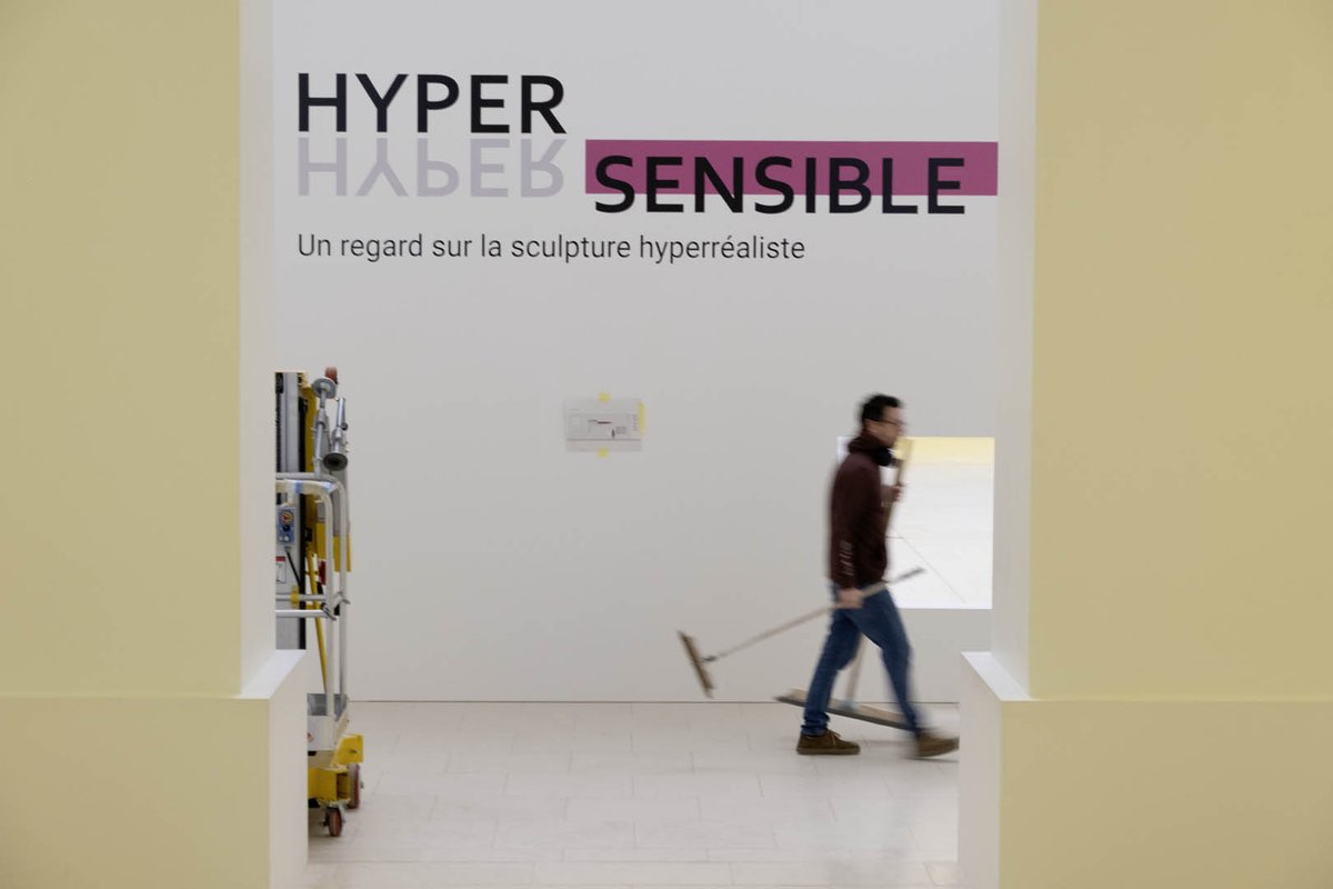 🛠 Ça avance côté montage de la scénographie pour la prochaine exposition-événement du musée "Hyper sensible. Un regard sur la sculpture hyperréaliste".
Un ensemble de perspectives, de formes et de points de vue à venir dans le Patio !
#Hypersensible
1/2