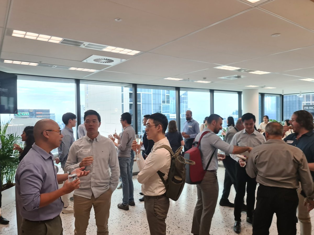 _IMNIS's tweet photo. Tonight's #IMNISAlumni event was filled with happy faces, exciting conversations and memories. 
Thank you to everyone who took the time to join.  It is a pleasure to connect with all of you as part of the IMNIS Initiative. 
@FB_Rice thank you so much for hosting us. https://t.co/7bWO2lErsk