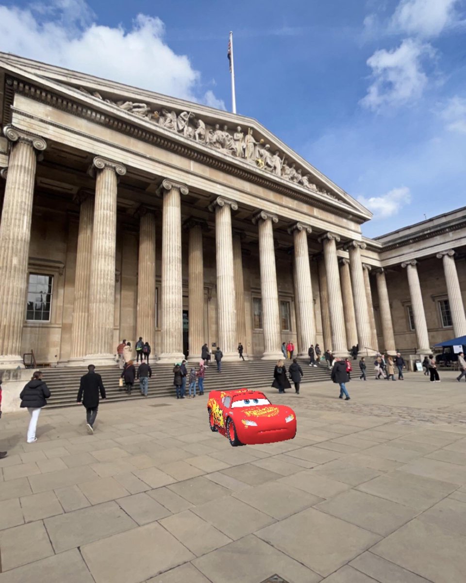 Carsfan2007's tweet photo. Cars go to London again https://t.co/GLXo6OeKmy