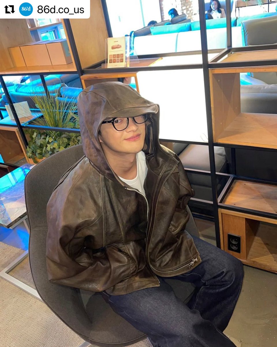 sachiuchi's tweet photo. イングギが着ると可愛さがプラスされてちょうど良い♥
#ソイングク #SEOINGUK #서인국
#86d https://t.co/aM7lPRov65