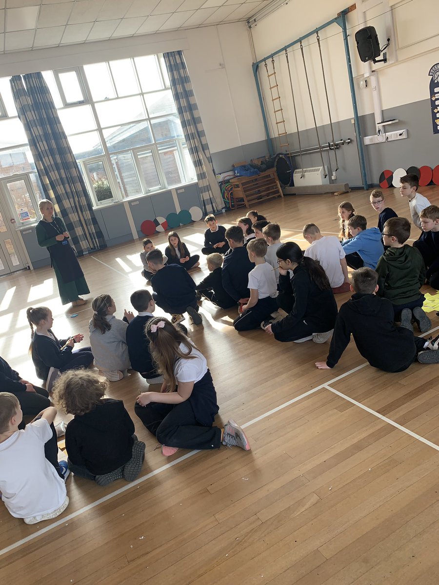 Fossewayacademy's tweet photo. @Fossewayacademy Year 5 are enjoying a day with @theresavikingin as part of our History work this term. https://t.co/uRij1MILoI