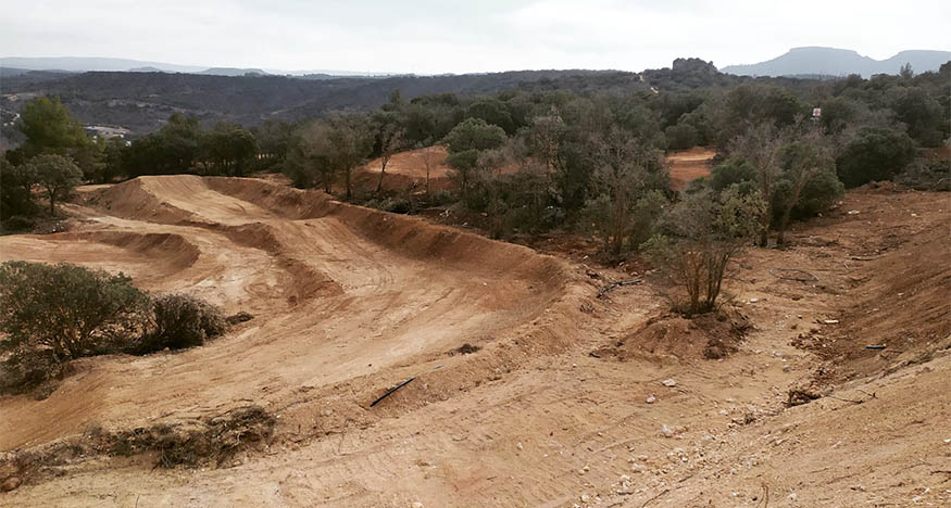🏍 El circuito de motocross reabrirá este sábado, renovado y listo para entrenar, después de meses de trabajo del Club QuéMotos y gracias a una subvención municipal
.
ℹ️ ow.ly/IMwt50NiFEs
.
#trillo #motocross #motos #azañón #lapuerta #morillejo #vianademondéjar #valdenaya