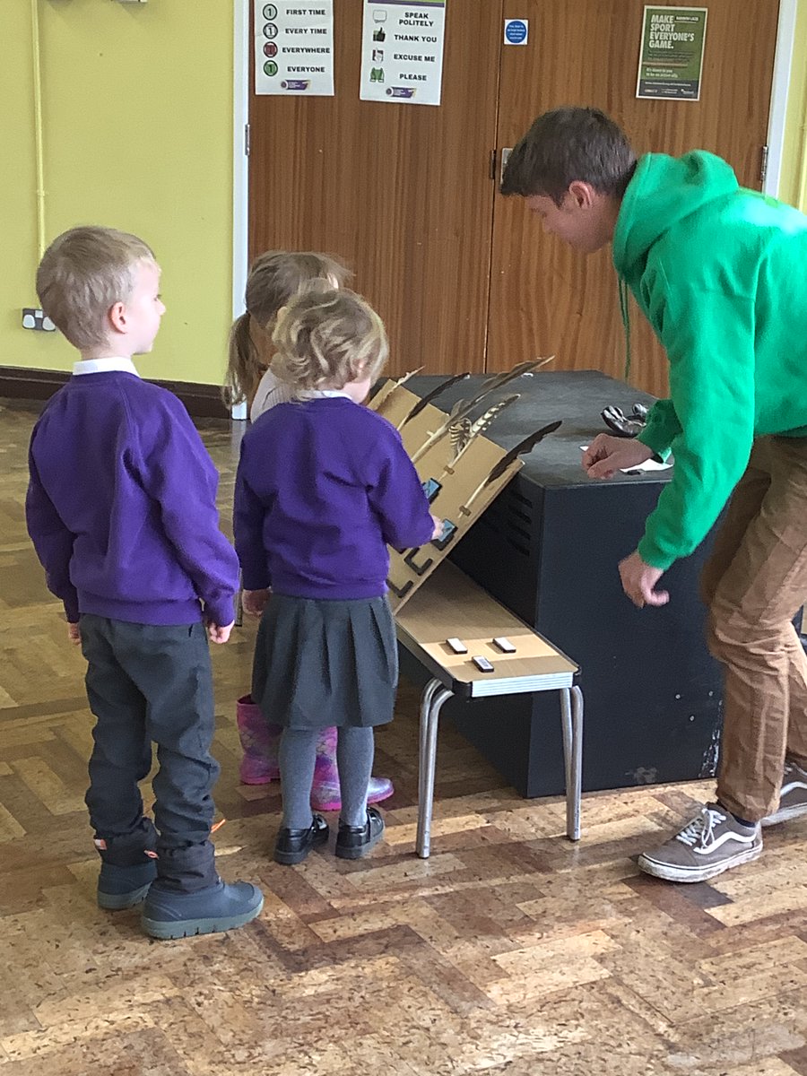 SSSJ_RISE's tweet image. Pre-school and Class one have just had a lovely time learning all about birds of pray. We met Sway the owl, Peggy the buzzard and Sky the peregrine falcon. The children are really looking forward to seeing them fly later today. @Rise_MAT #flourishandsucceed #birdsofpray