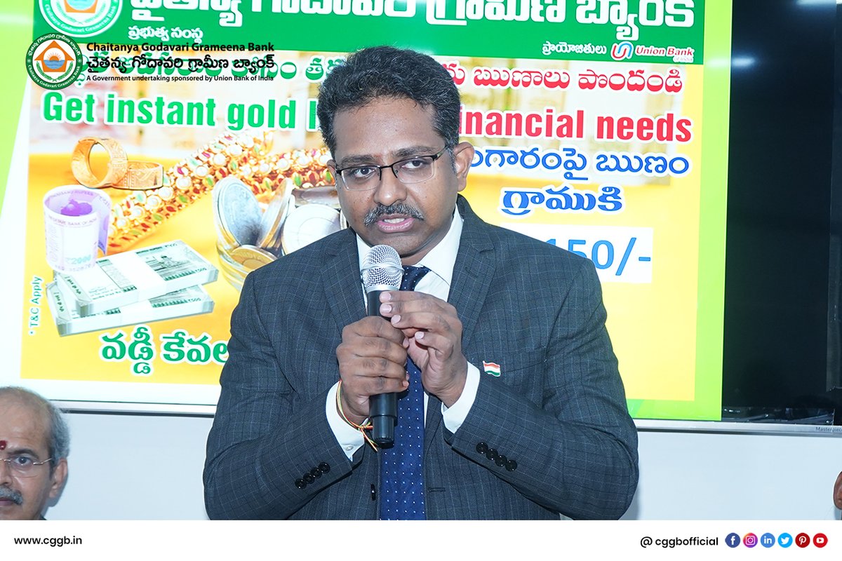 apgbankofficial's tweet photo. NABARD CGM Shri.M.R.Gopal garu has inaugurated the 244th branch at Innispet, Rajahmundry, https://t.co/fbq0ibhSjC