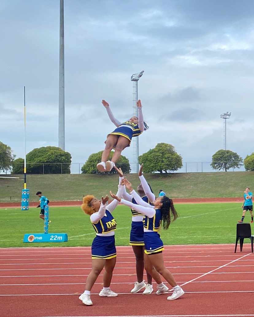 uwccheer's tweet photo. Do you need more heat  @varsityshield @varsitycupsa? Because we’ll bring it 💛💙 #cheerleadersthatrock #rugbythatrocks #theheatison #varsitycup #varsityshield #cheer #uwccheer #uwccheerleaders #cheerstunts #cradle https://t.co/3bRGgWht5Q