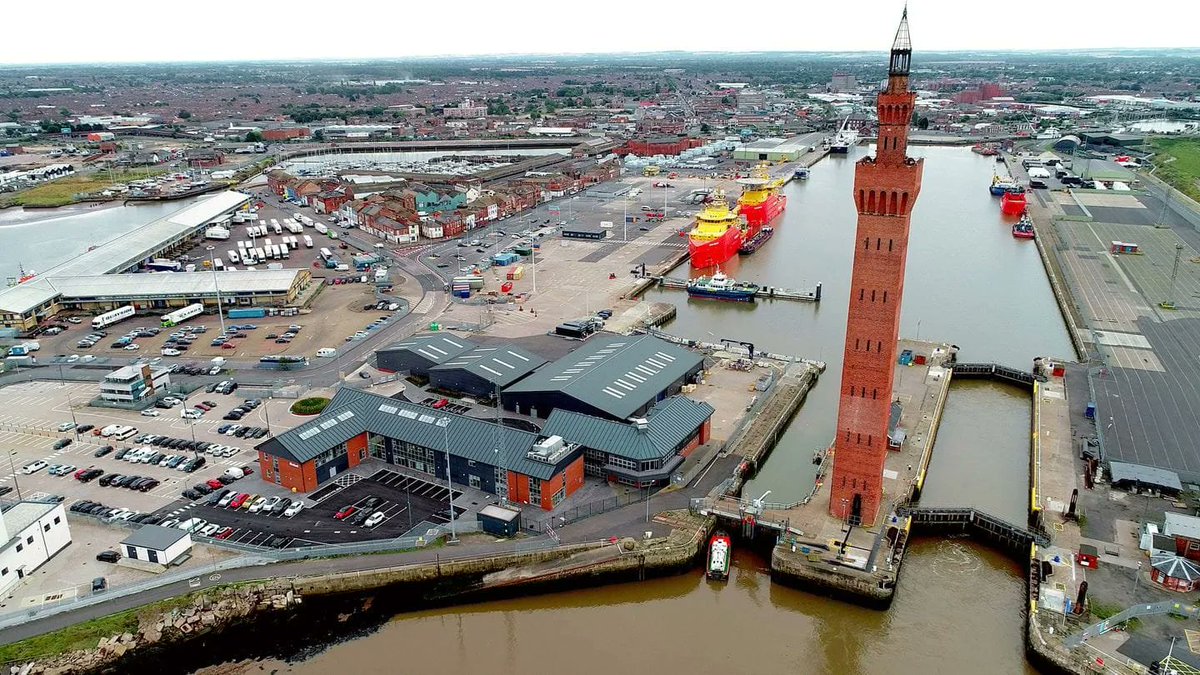#InCaseYouMissedIt: Maritime UK has launched its comprehensive and ground-breaking Offshore Wind Plan at the Offshore Renewable Energy Catapult’s Operations & Maintenance Centre of Excellence in Grimsby, with the support of @abports21. Find out more 👉 maritimeuk.org/media-centre/n…