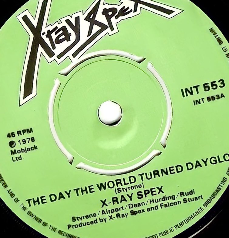 adeyb67's tweet image. Released • 15 March 1978

X Ray Spex
The Day The World Turned Day Glo

#xrayspex #polystyrene #music #punkrock #punk @NewWaveAndPunk #vinyl #vinylcollection #recordcollection #70smusic @PunKandStuff