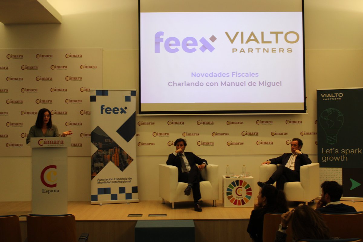 camarascomercio's tweet photo. Hoy acogemos en la Cámara de España el coloquio "Novedades fiscales. Charlando con Manuel de Miguel" organizado por #FEEX (Asociación Española de Movilidad Laboral Internacional) y #VialtoPartners. https://t.co/5gQ4rgH7rL