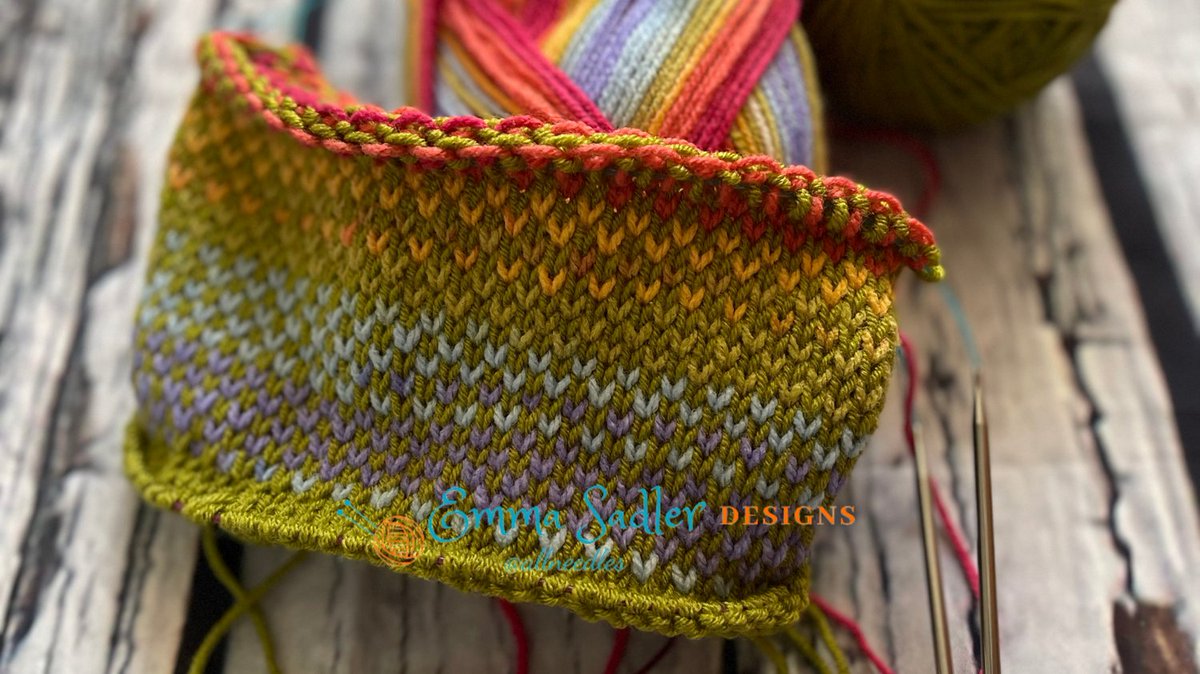 allneedles's tweet photo. What's on your needles for WIP Wednesday?  This is a DK cowl I am working on - Mosswood Avenue.  It goes perfectly with Mosswood Drive hat! This one is knitted in @stylecraftyarns Bellissima DK and Wondersoft Merry Go Round.
#emmasadlerdesigns #knitting
#knit #stylecraftyarn https://t.co/iz5qb7KBd3