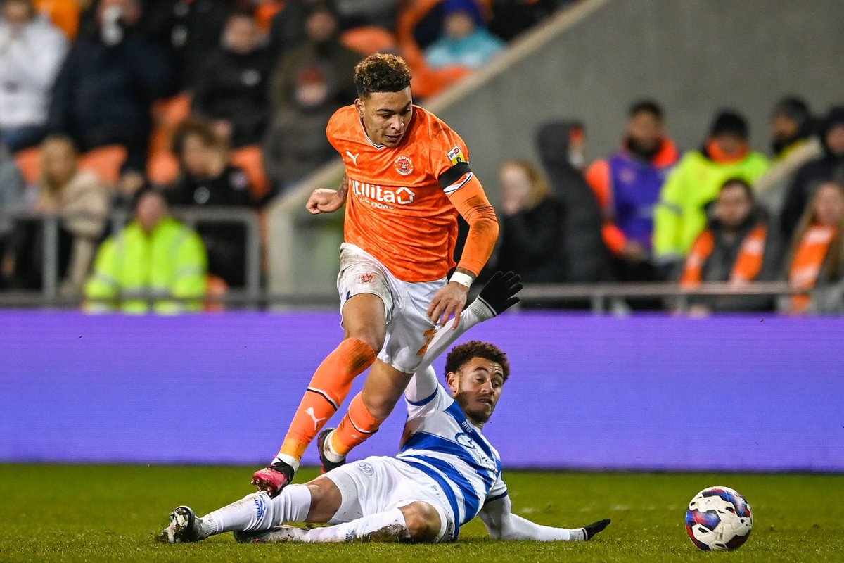 morgz_10's tweet photo. That’s the response we needed!!! That one was for the fans🍊🍊 we go again on Saturday https://t.co/NfILOfQff3