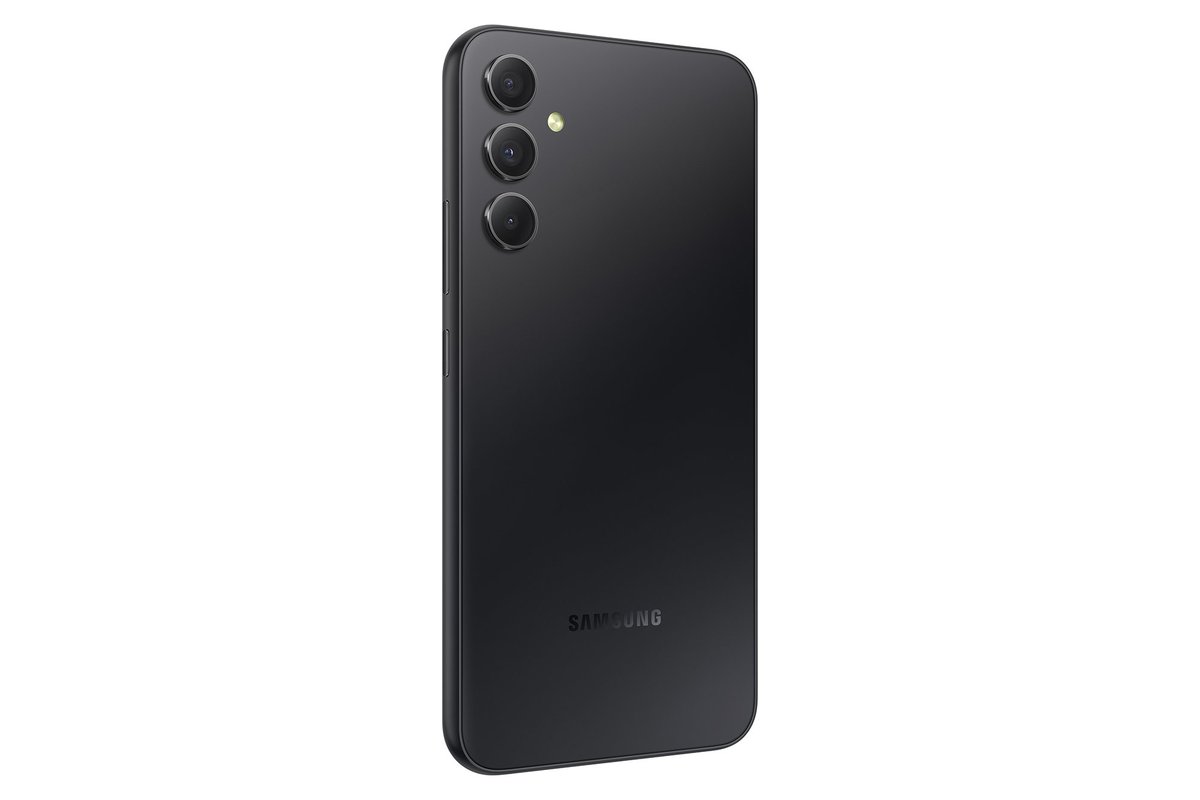 izziboye's tweet photo. Samsung Galaxy A34 
Dimensity 1080
6.6", FHD+, Super AMOLED, 120Hz
48MP OIS, 8MP Ultra-wide, 5MP Macro
13MP Front
5000mAh, 25w Fast Charging 
Hybrid MicroSD slot,
IP67 rating
Android 13, One UI 5.1
6/8GB RAM, 128/256GB ROM https://t.co/xYZdhNERDd