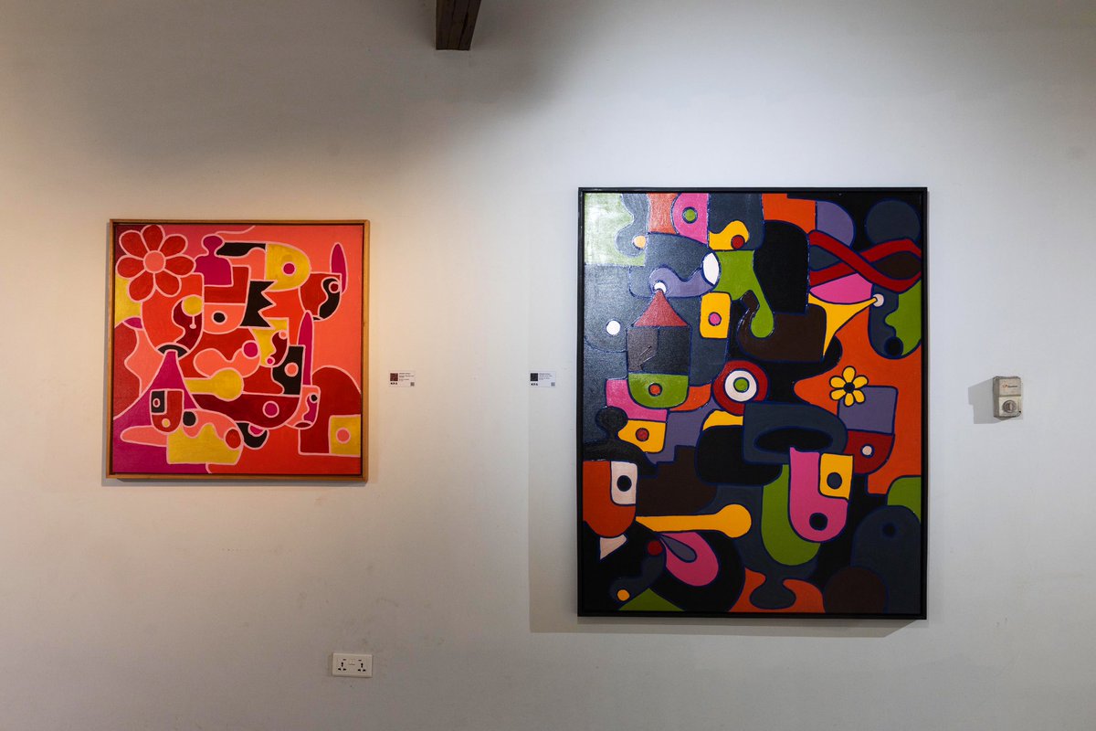 Vincipeprah's tweet photo. 3 Decades Around the Sun
Grateful to @NorwayAmbGhana for the opportunity to exhibit my work together with amazing artists @AwoTsegah and @Kwvmekyei curated by @FCA_Ghana.
Thank you to all who came by and for all the support! I love you ❤️ https://t.co/FK5tSv5E9P