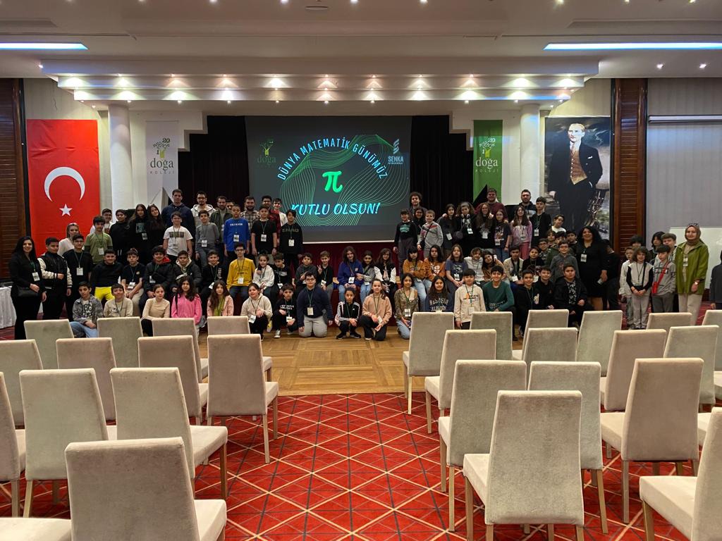 Dünya Matematik Gününde 1. Akıl Oyunları ve Metaverse eğitimi kampımızı verimli bir şekilde gerçekleştirdik 👏